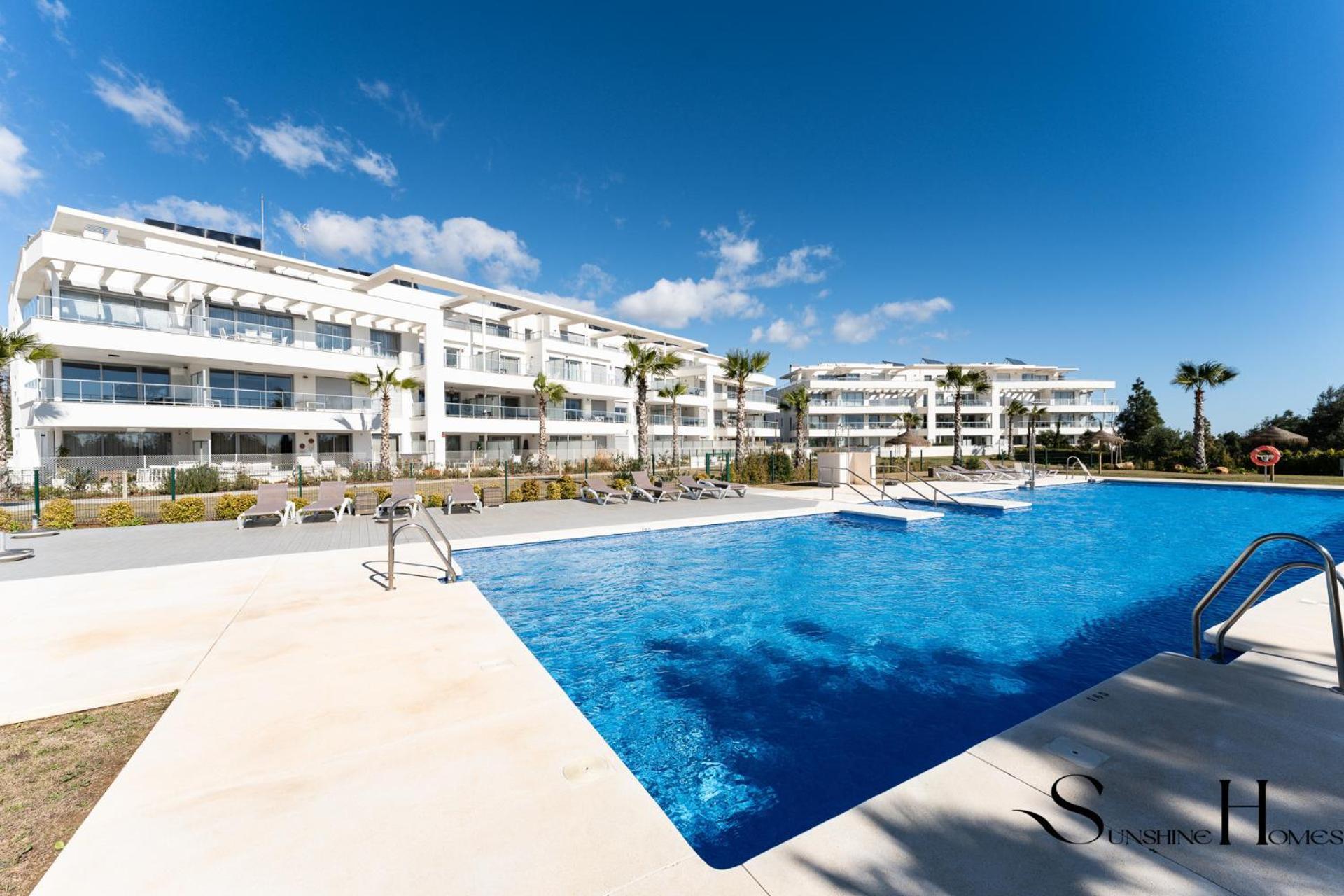 Luxury 2 Bedroom Apartment, Pools, Sauna, Gym & More MIJAS COSTA Exteriör bild